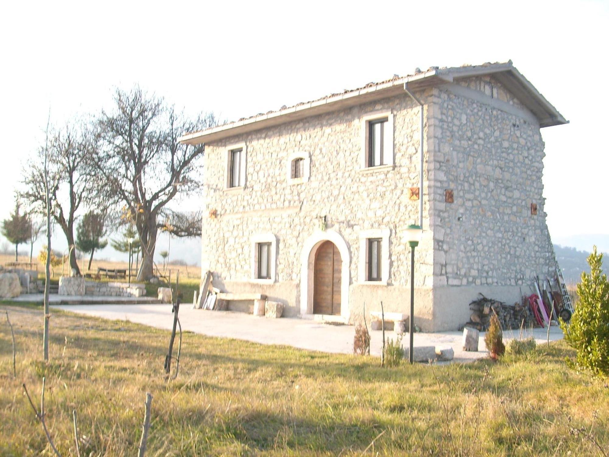 Casino Tonti Iarussi Villa Forlì del Sannio Exteriör bild