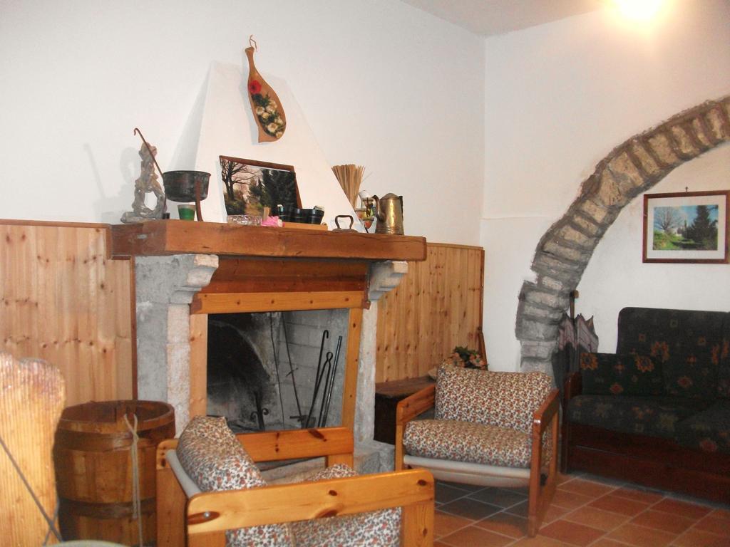 Casino Tonti Iarussi Villa Forlì del Sannio Exteriör bild