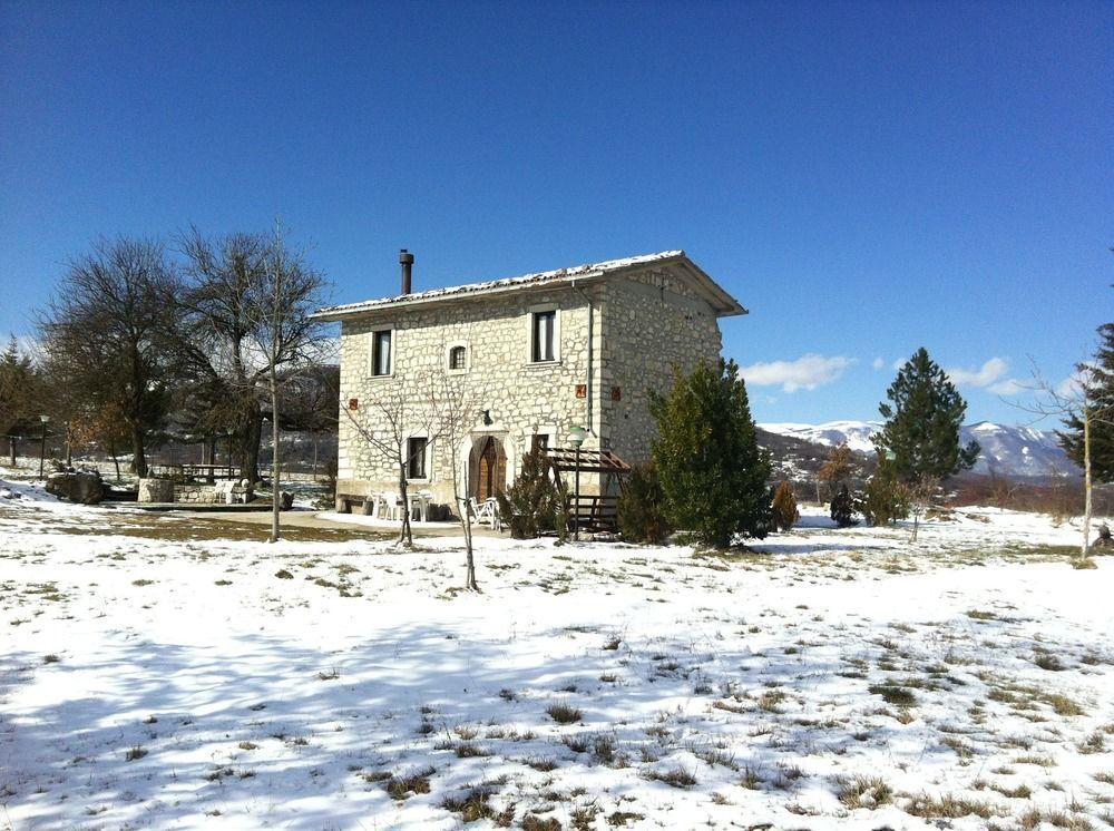 Casino Tonti Iarussi Villa Forlì del Sannio Exteriör bild