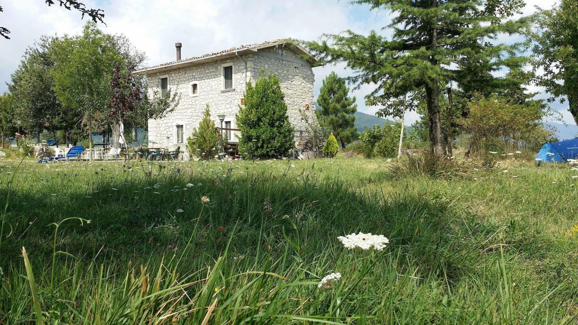 Casino Tonti Iarussi Villa Forlì del Sannio Exteriör bild